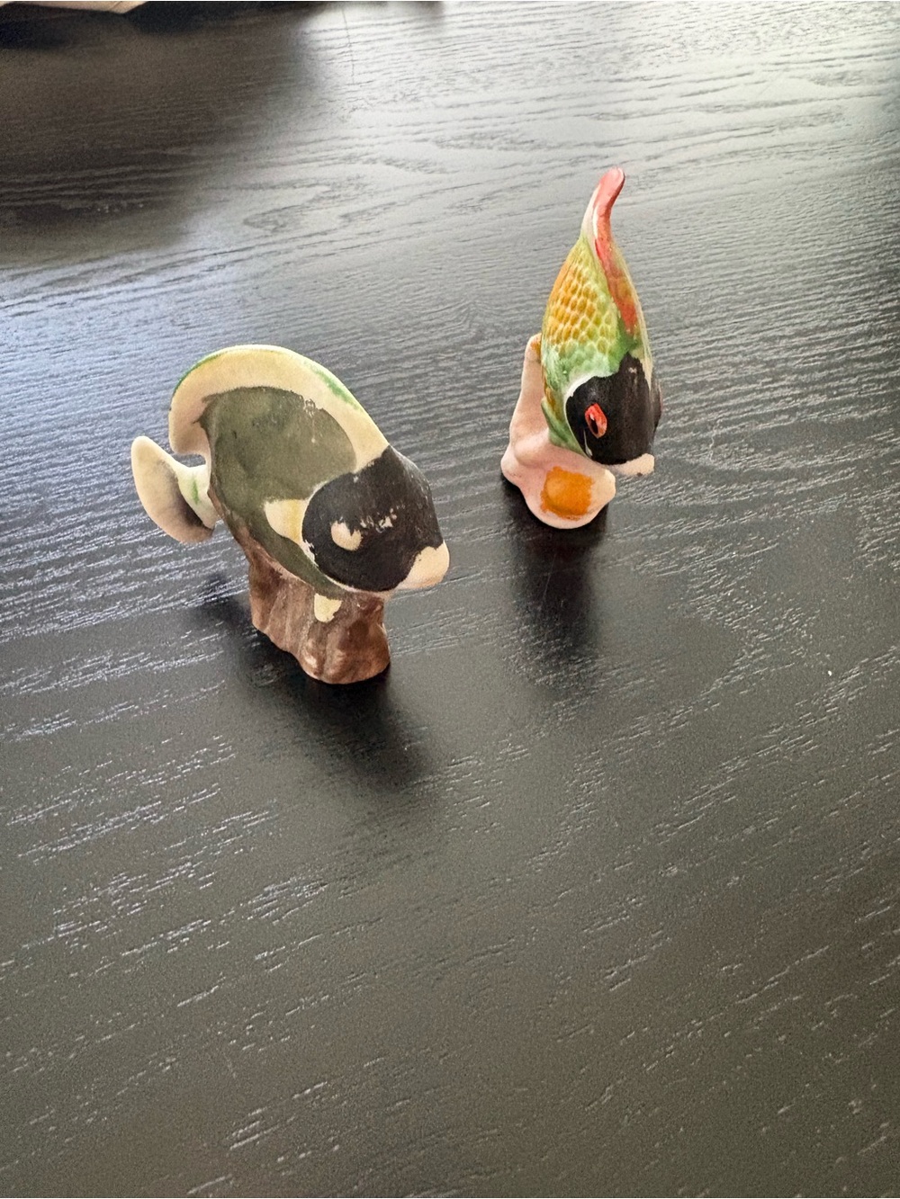 Vintage Hand Painted Ceramic Tropical Fish Figurines Pair - Picture 6 of 6